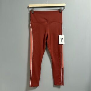 Zyia - Terra Cotta Piping Light N Tight Leggings